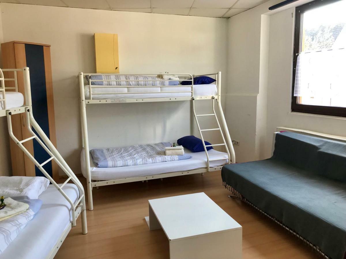 Apartment Fuer Monteure Nr 1 Kassel Buitenkant foto